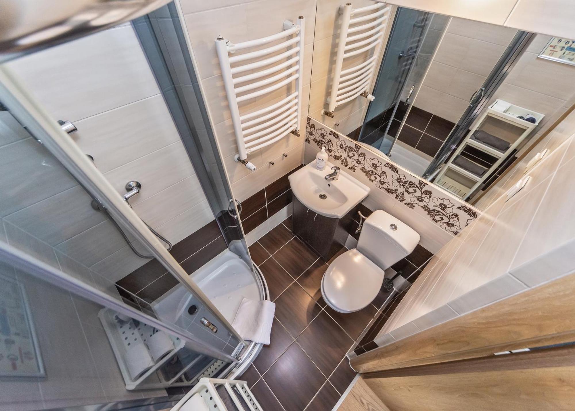 Willa Aleksandra - Apartamenty เมียนจีบรอเจีย จีเวียซกิแย ภายนอก รูปภาพ