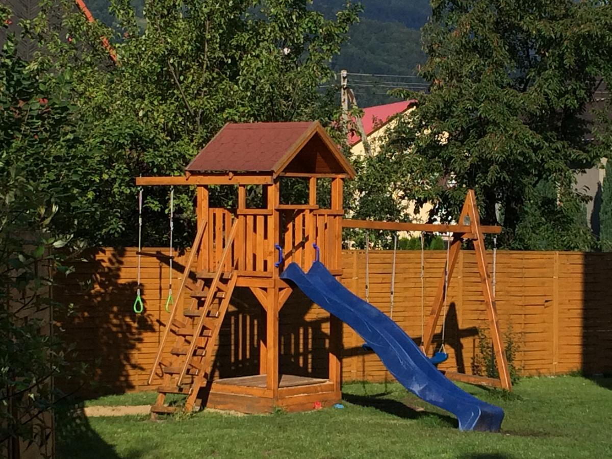 Willa Aleksandra - Apartamenty เมียนจีบรอเจีย จีเวียซกิแย ภายนอก รูปภาพ